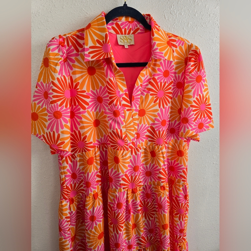 SSYS the label The Short Sleeve Emery Midi Dress in Pink Orange Daisy XL - Picture 5 of 11